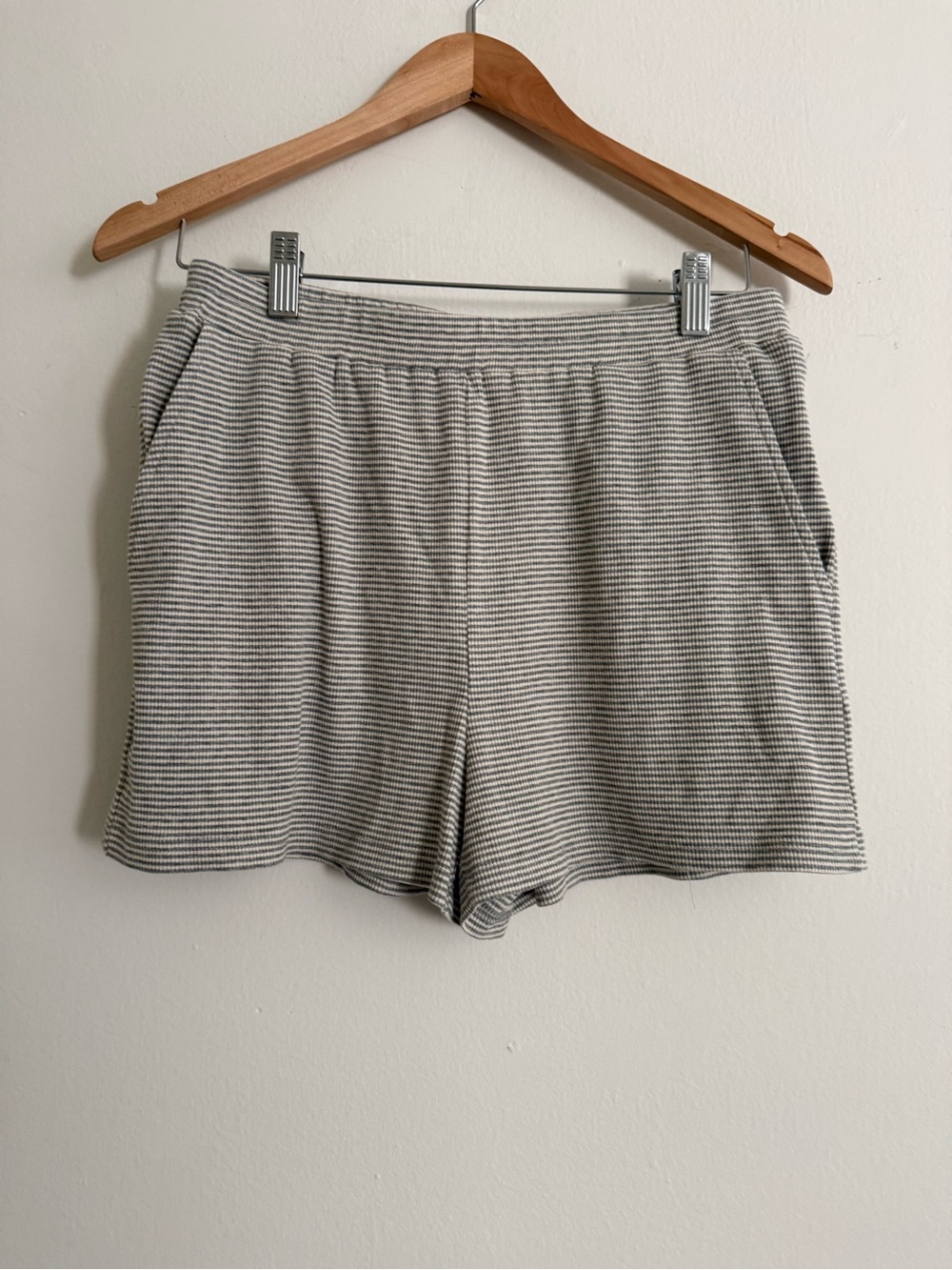 Isabelle’s Cabinet Gray Striped Shorts - Picture 1 of 4